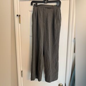 Women’s wide leg Tahari Trousers